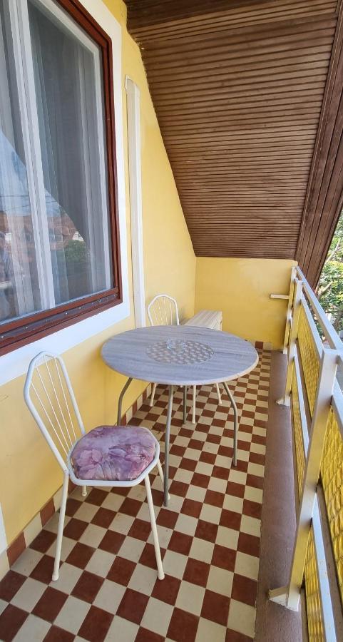 Boglari Harmonia Apartman Balatonboglar Exterior photo